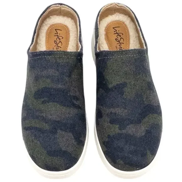 LifeStride Women's Nomad Fur Lined Mule Sneaker Camo Women's 8 Wide - Picture 6 of 10